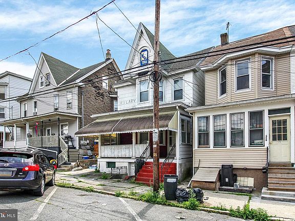 2nd image of 356 W Bertsch St