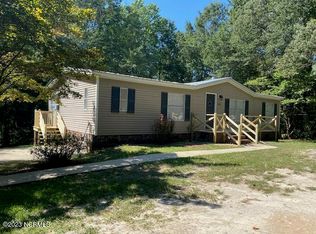 470 Dogwood Ln, Snow Hill, NC 28580