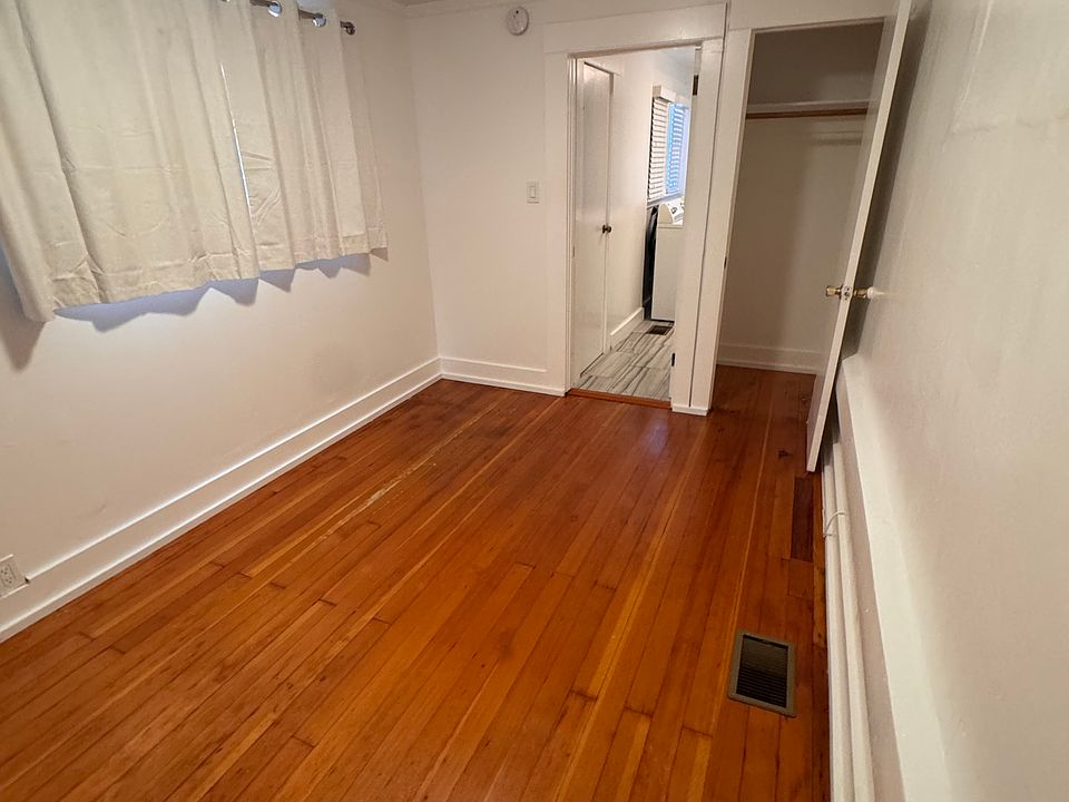 1st image of 2755 E De Soto St