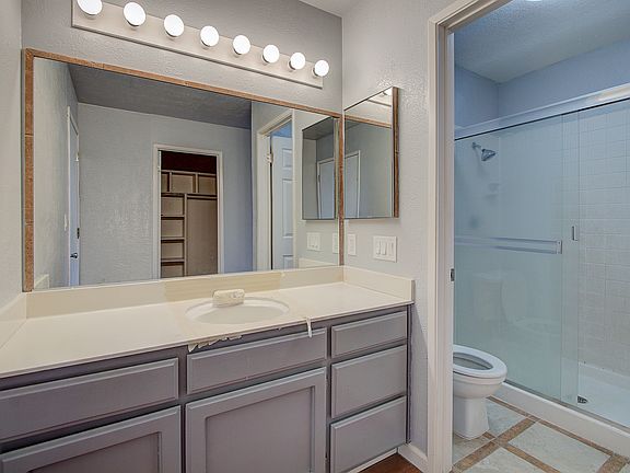 4th image of 7551 Monogram Dr