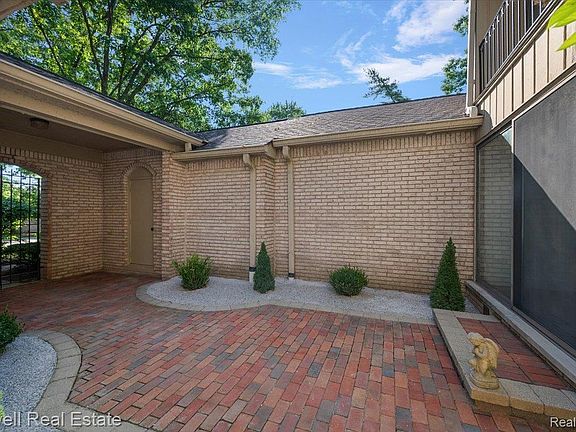 3rd image of 1106 Timberview Trl