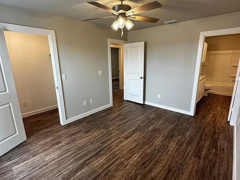 3404 Tiffin Ave #B — Photo 10