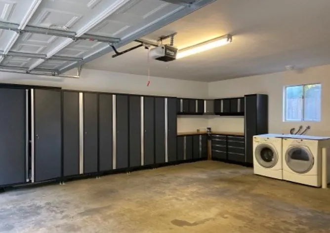 422 N Marengo Ave #3 — Photo 10