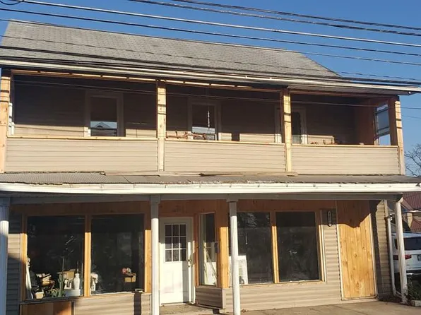 3827 W Main St, Belleville, PA 17004