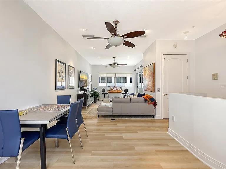 235 Cocoanut Ave #128E — Photo 45