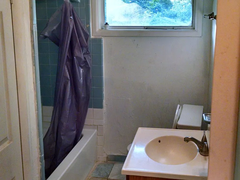 4496 Deborah Dr — Photo 7