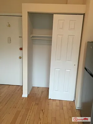 Rented by Cayenne Realty Group | media 6