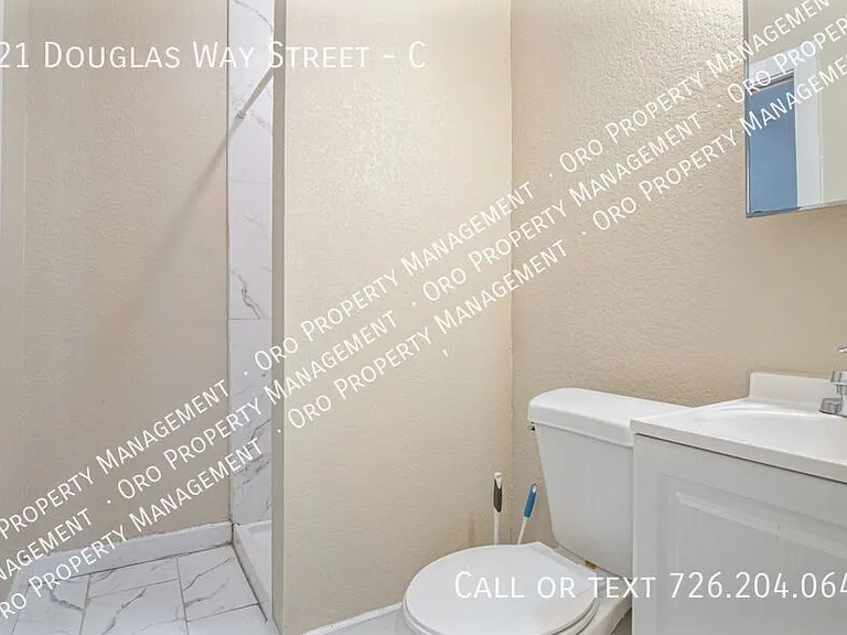 121 Douglas Way St #C — Photo 11