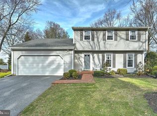 2448 Wildon Dr, York, PA 17403