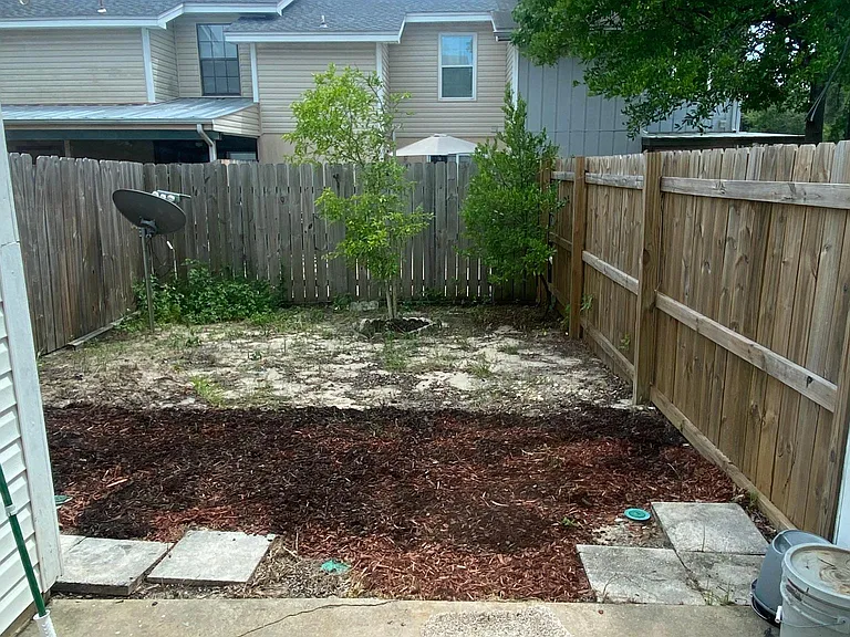 414 Sea Rover Ln NW #B — Photo 11