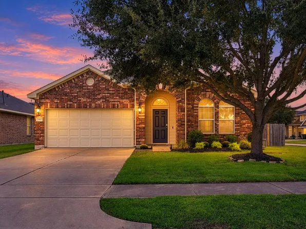 2402 Blue Reef Dr, Katy, TX 77449