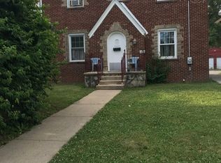 404 Sherman Ave, Elgin, IL 60120