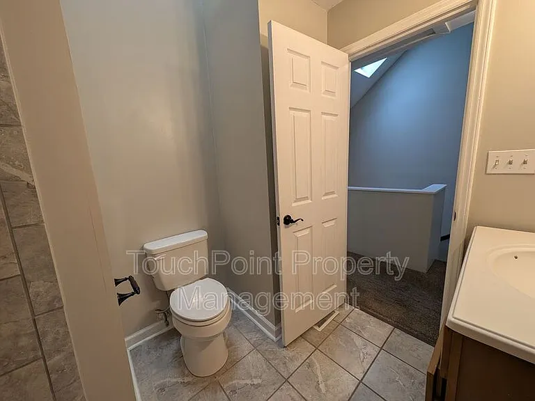 9111 Sharonbrook Dr #D — Photo 14