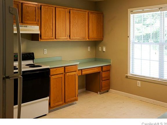 5th image of 11323 Astoria Dr