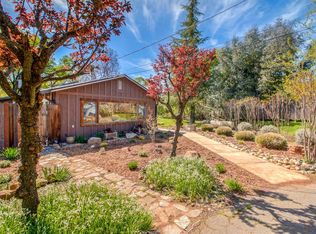 1102 Los Robles Rd, Placerville, CA 95667