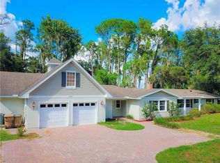 30924 Circle Dr, Tavares, FL 32778