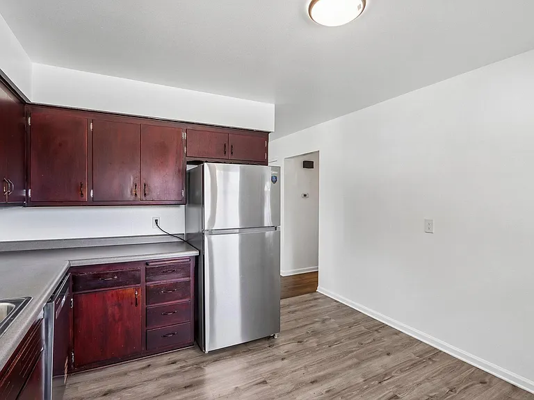 2223 Grove Ave — Photo 12