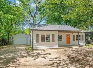 515 N Kansas St, Oxford, KS 67119
