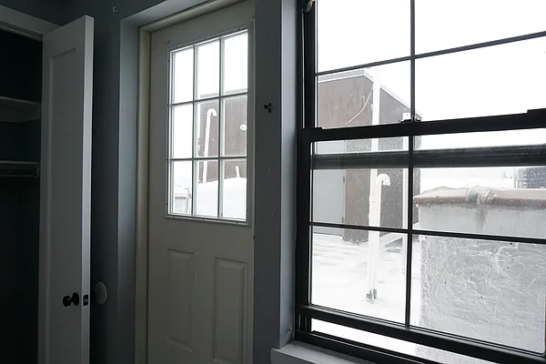 Rented by Rennit Inc. | media 42