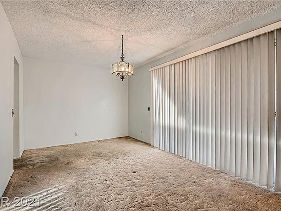 5th image of 4329 Malaga Dr