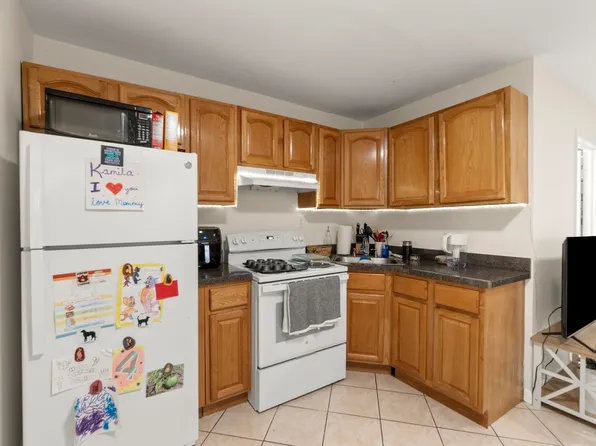 219 South Street image 36 of 45