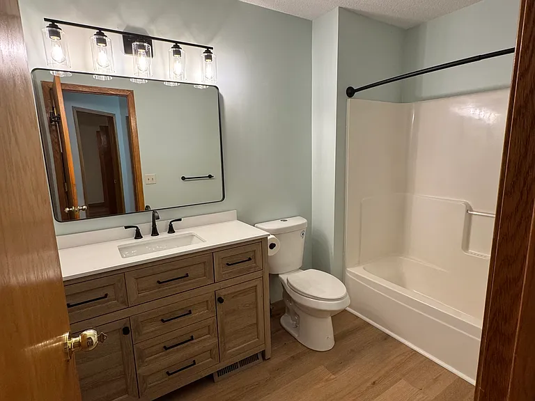 18142 Settlers Way — Photo 9