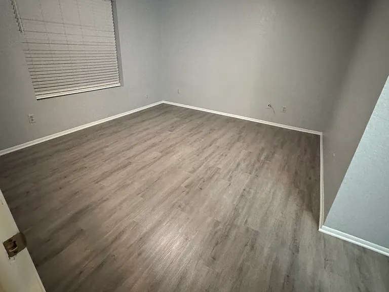 8273 Heartfield Ln — Photo 4