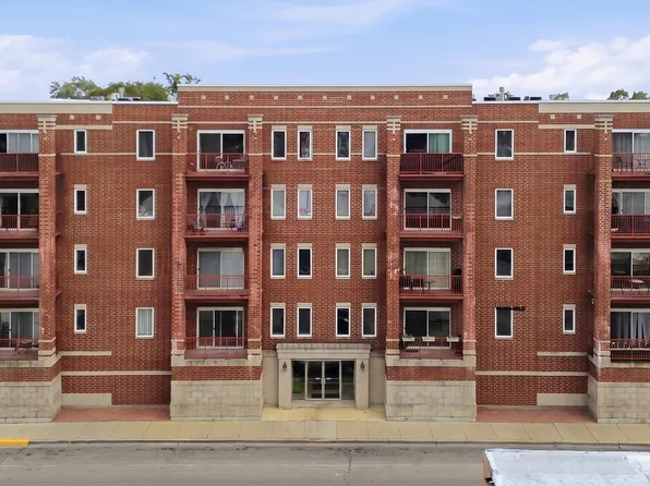 6238 26th St Unit 503, Berwyn, IL 60402