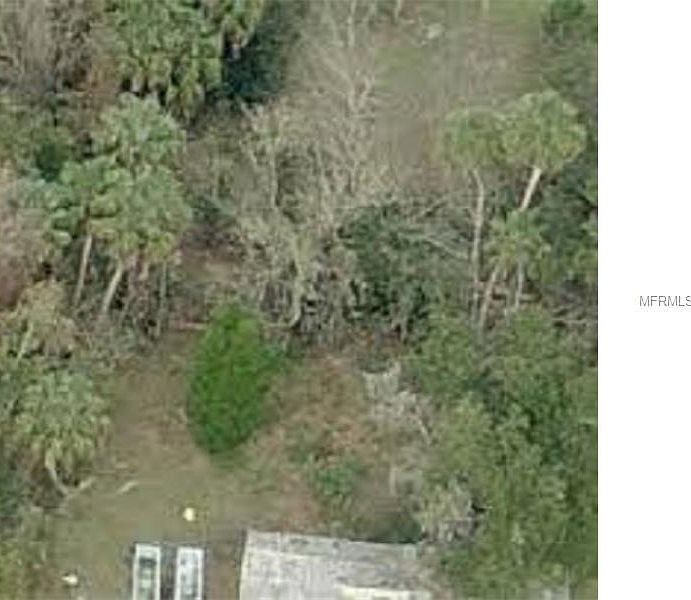2nd image of 210 Palm St