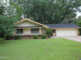 2947 Ridgeland Dr, Jackson, MS 39212