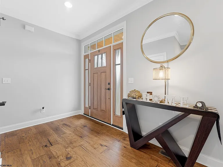 130 Sadie Ln — Photo 3