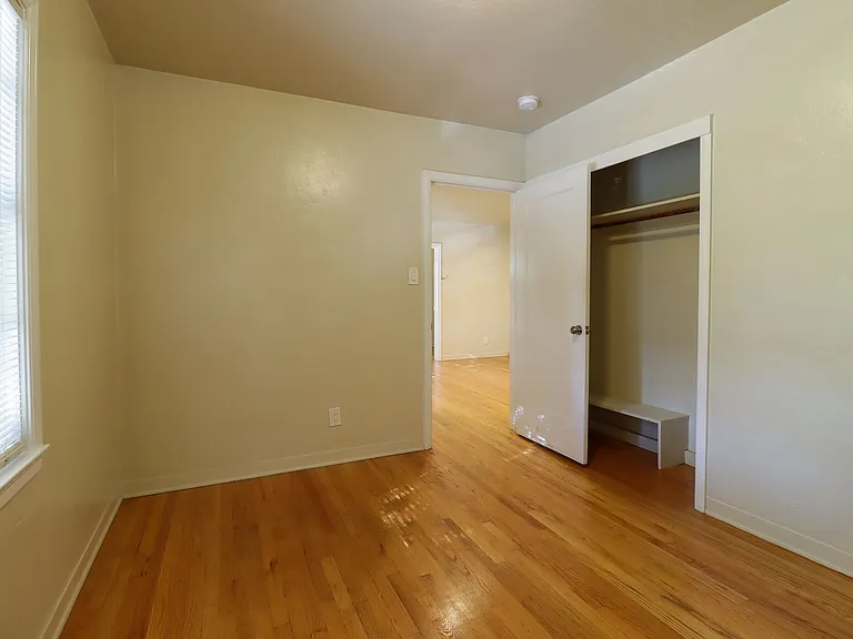 452 S 3rd Street — Photo 12