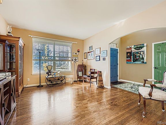 4th image of 721 Stonemont Court