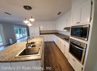 601 N Bay Dr, Lynn Haven, FL 32444