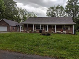 608 Crossvine Rd, Sparta, TN 38583