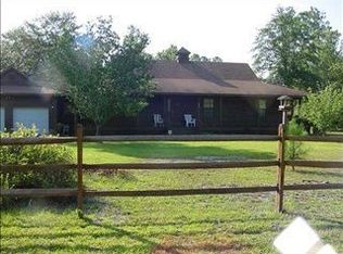 999 Hope Rd, Waynesville, GA 31566