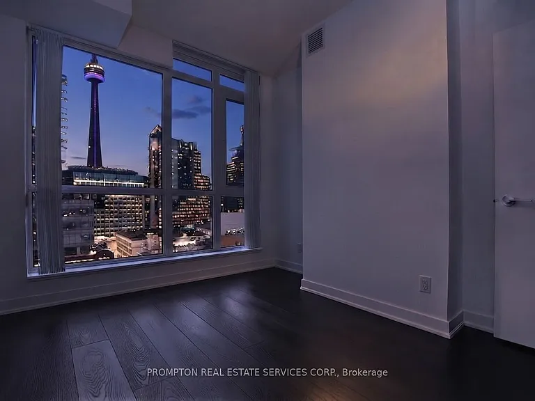 30 Nelson St #1107 — Photo 4