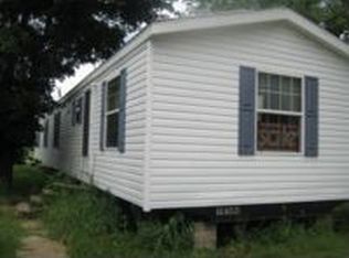 80 Herring Ave, Galesburg, IL 61401