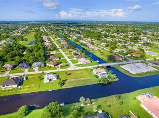 867 Rotonda Cir, Rotonda West, FL 33947