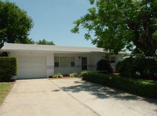 913 Canterbury Rd, Clearwater, FL 33764