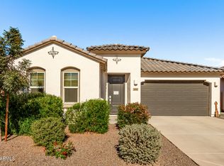 3190 E Hayfield Way, San Tan Valley, AZ 85140