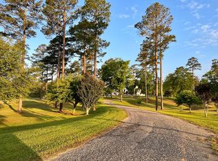 540 Swift Creek Rd, Rembert, SC 29128