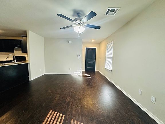 5th image of 8808 SW 45th St