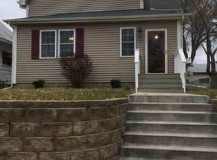 1369 Saint Clair Ave #B, Saint Paul, MN 55105