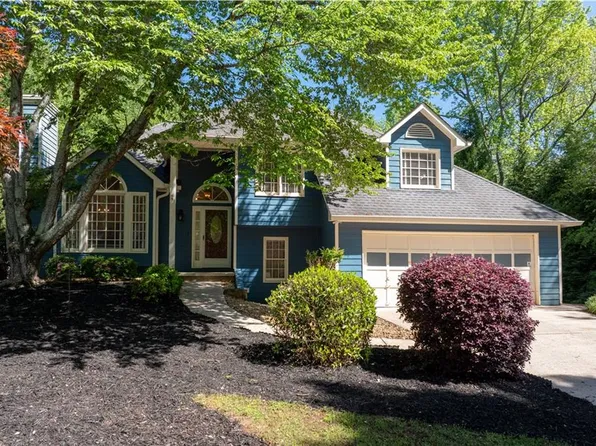 4915 Bayberry Dr, Cumming, GA 30040