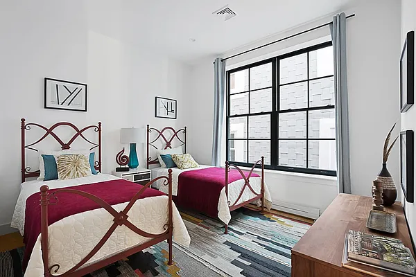 room no.6 ルームナンバー6 ROOM NUMBER SIX 278-286 North 6th Street #286/3A in Williamsburg, Brooklyn