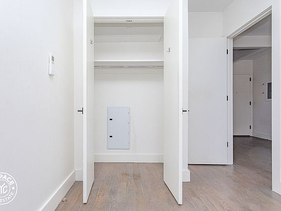 5th image of 824 Saint Johns Pl #J5