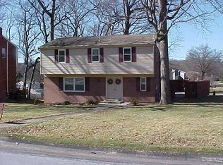 9015 Willoughby Rd, Pittsburgh, PA 15237