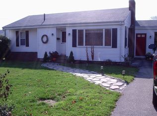 785 Wilbur Ave, Somerset, MA 02725