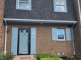 7456 Zanuck Ct, Annandale, VA 22003